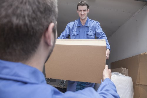 Man with van service handling a Canary Wharf move