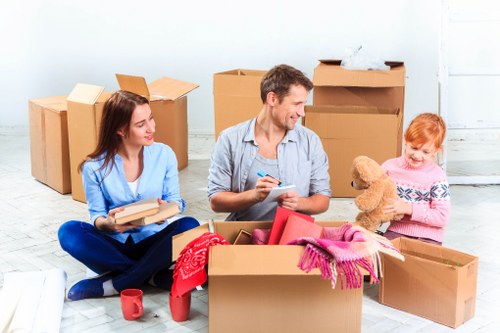 Local man and van service for apartment removals in Canary Wharf