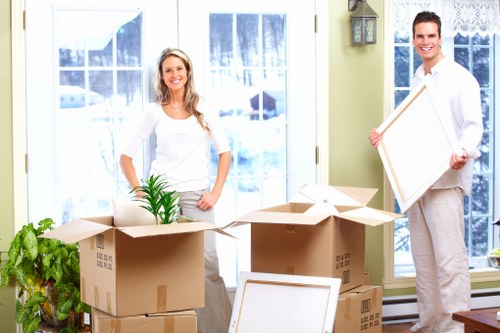 Careful furniture loading for Canary Wharf removals